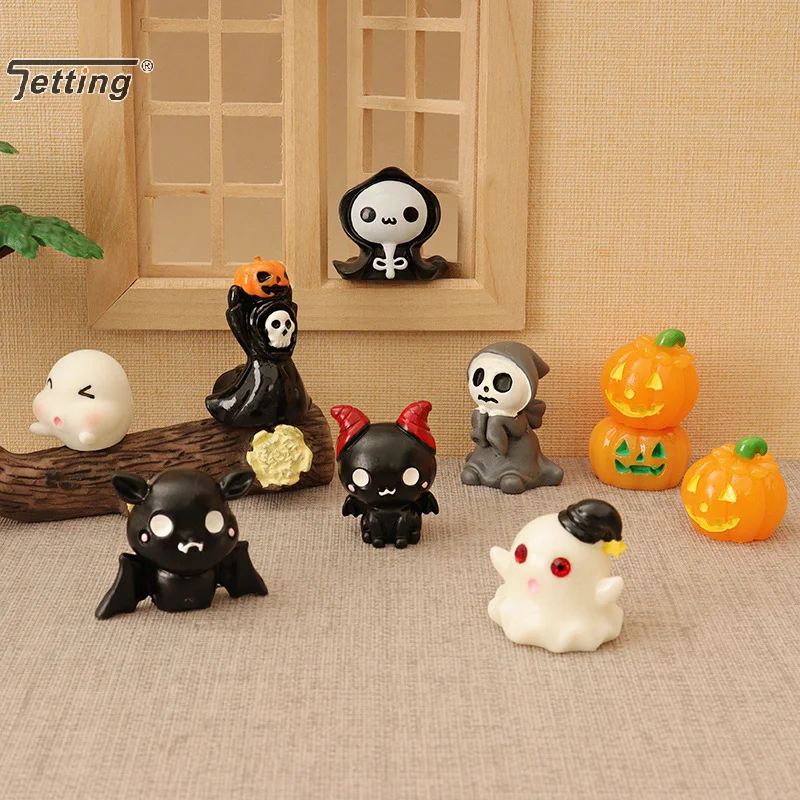 Halloween Pumpkin Ghost Skeleton Bat Witch Figurines Mini Resin Ornament Micro Landscape Decor Miniature Fairy Garden Decoration