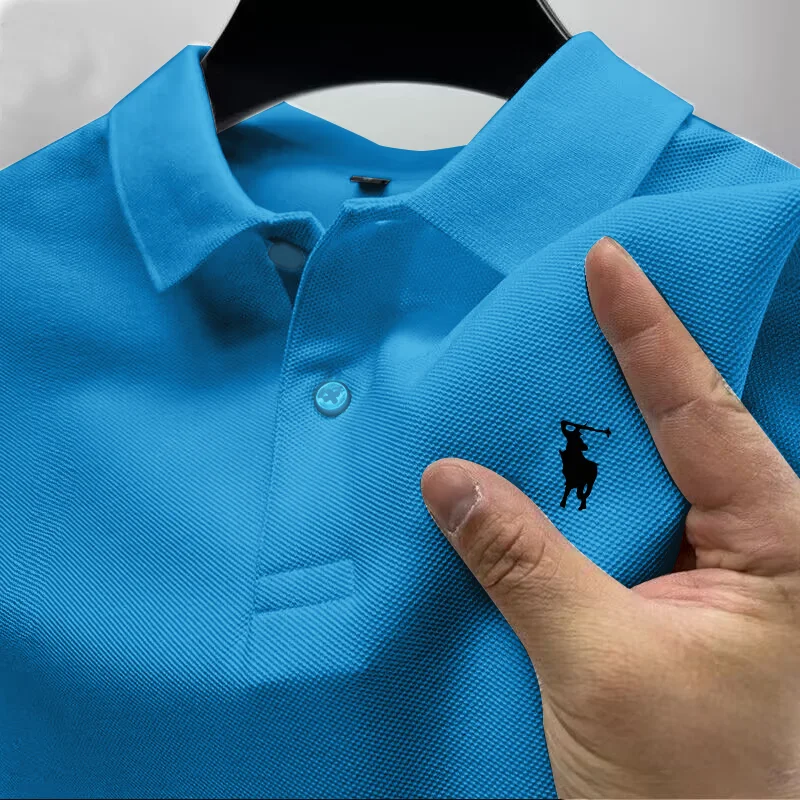 Herren-Poloshirt mit mehreren Farboptionen. Kurzärmeliges T-Shirt mit Pferdemotiv-Kragen. Business-Casual Atmungsaktive Golfkleidung – Detail 3