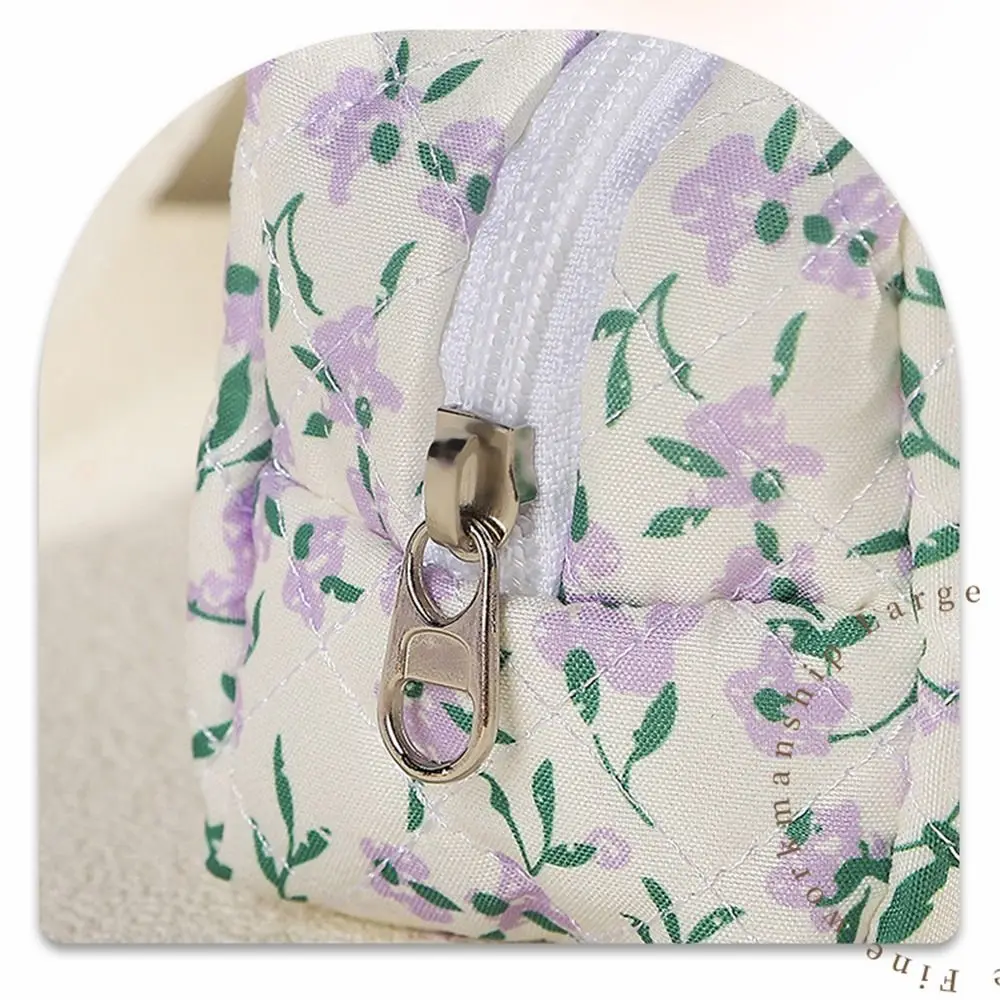 

Korean Floral Pencil Bag Gook Looking Aesthetic Puffy Quilted Pen Bag Cotton Sweet Stationery Storage Bag Student Supplies