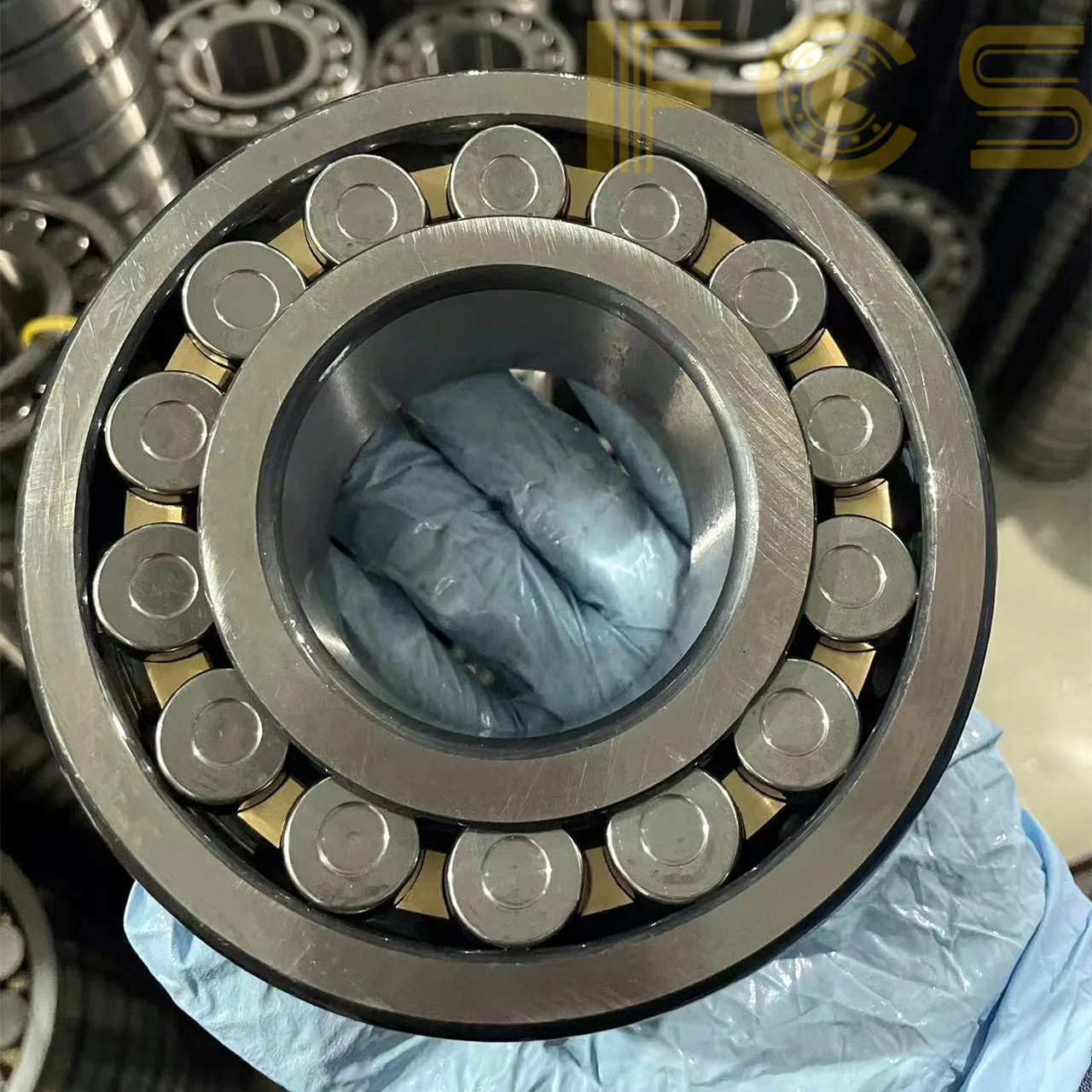 Double Row Spherical Roller Bearing 320x480x160mm 24064 BEA XL MB1 for Mining Crusher