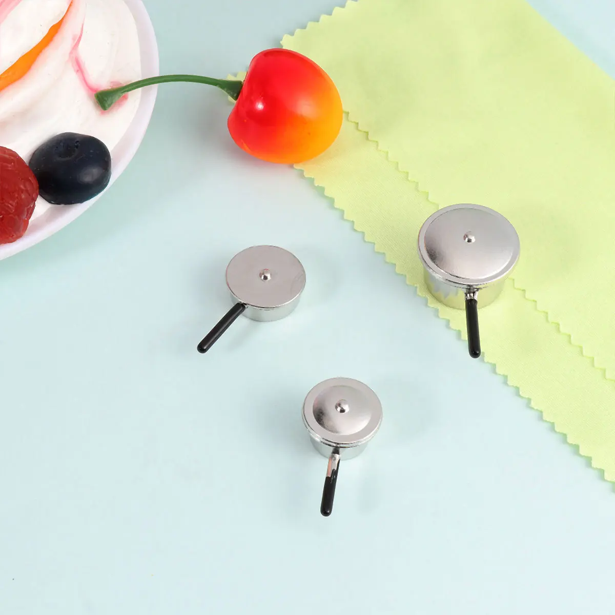 1 Set Silber 4-teilige Mini-Küchengeschirr Langlebiges, umweltfreundliches Metall-Kochutensilien für Kinder Fantasievolles Spielen Pädagogisch