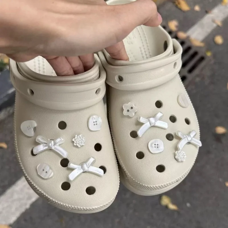 Fresh 12PCS Bowknot DIY Shoe Accessories Removable Shoe Decorations for Sandals And Garden Shoes Fashionable Holiday Gift