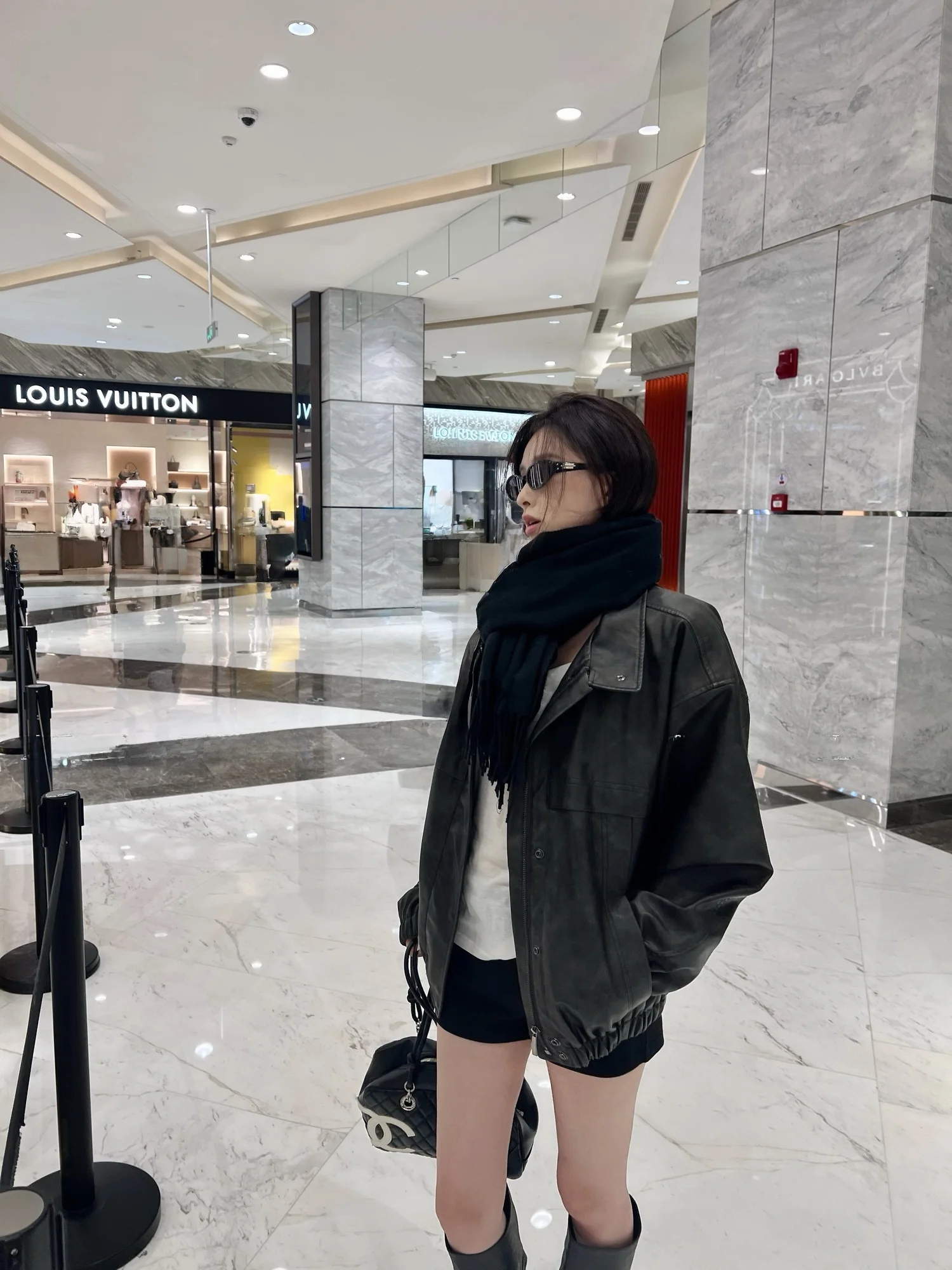 

Женская кожаная куртка XXBAI в американском стиле, утепленная хлопком, свободного кроя, с длинными рукавами, в стиле ретро, верхняя одежда