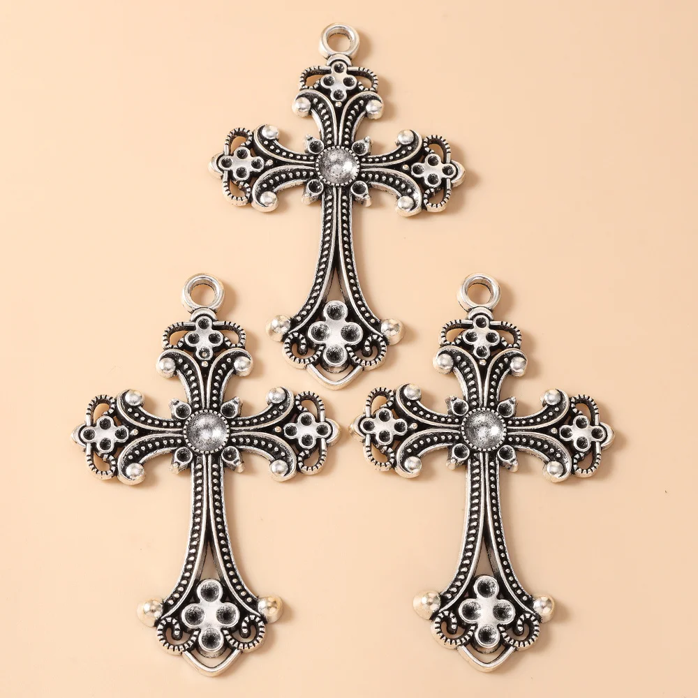 Leslie 5 Stück Gothic Personality Schwarze Herz-Kreuz-Anhänger für Schmuckherstellung Hip-Hop Kreuz-Charms Anhänger Halsketten Zubehör – Detail 10