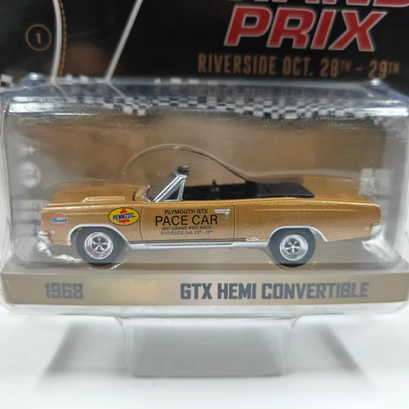 

Greenlight масштаб 1:64 1968, PLYMOUTH GTX HEMI CONVERTIBLE, имитация сплава, модель автомобиля, статическая коллекция, сувенирный подарок