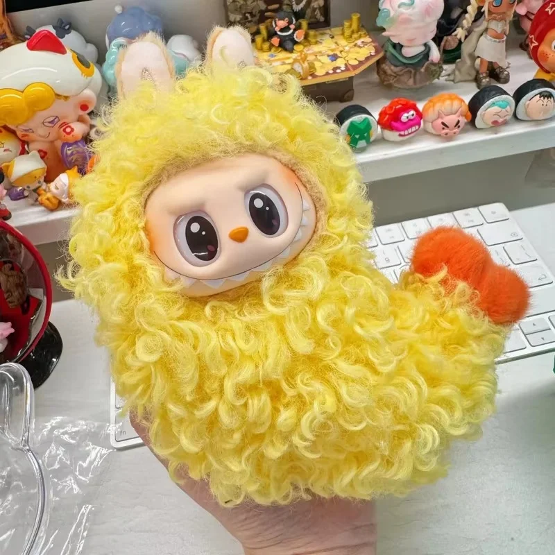 Labubu الفينيل دمية قلادة 15-17 سنتيمتر يدوية الصنع أفخم القط الروبيان شكل ملابس الطفل لعبة الجيل تمبورا المقلية الروبيان تصميم #5