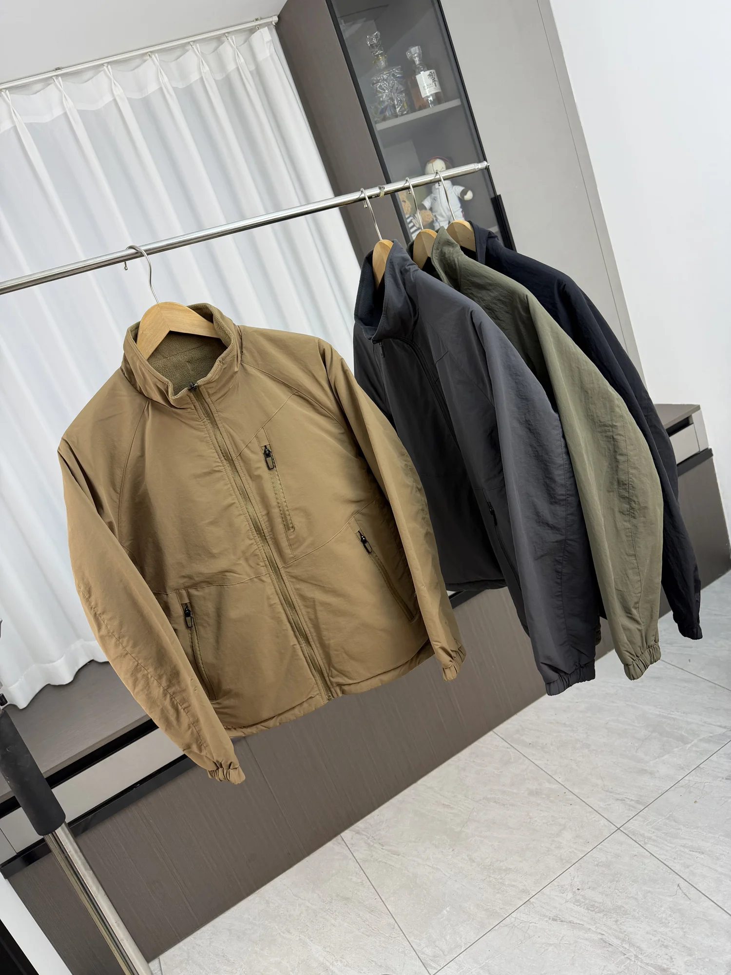 

Двусторонняя утепленная флисовая куртка для мужчин с воротником-стойкой, осенне-зимняя, водонепроницаемая, для активного отдыха, модная