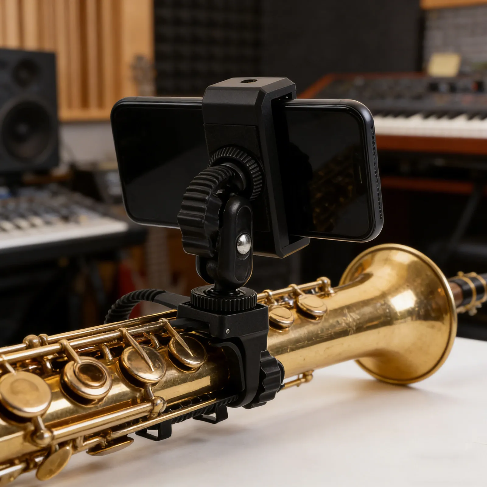 Music Smartphone Holder for Saxophone Clarinet Adjustable Cell Phone Stand Woodwind Instrument Phone Mount Clip Sheet Music