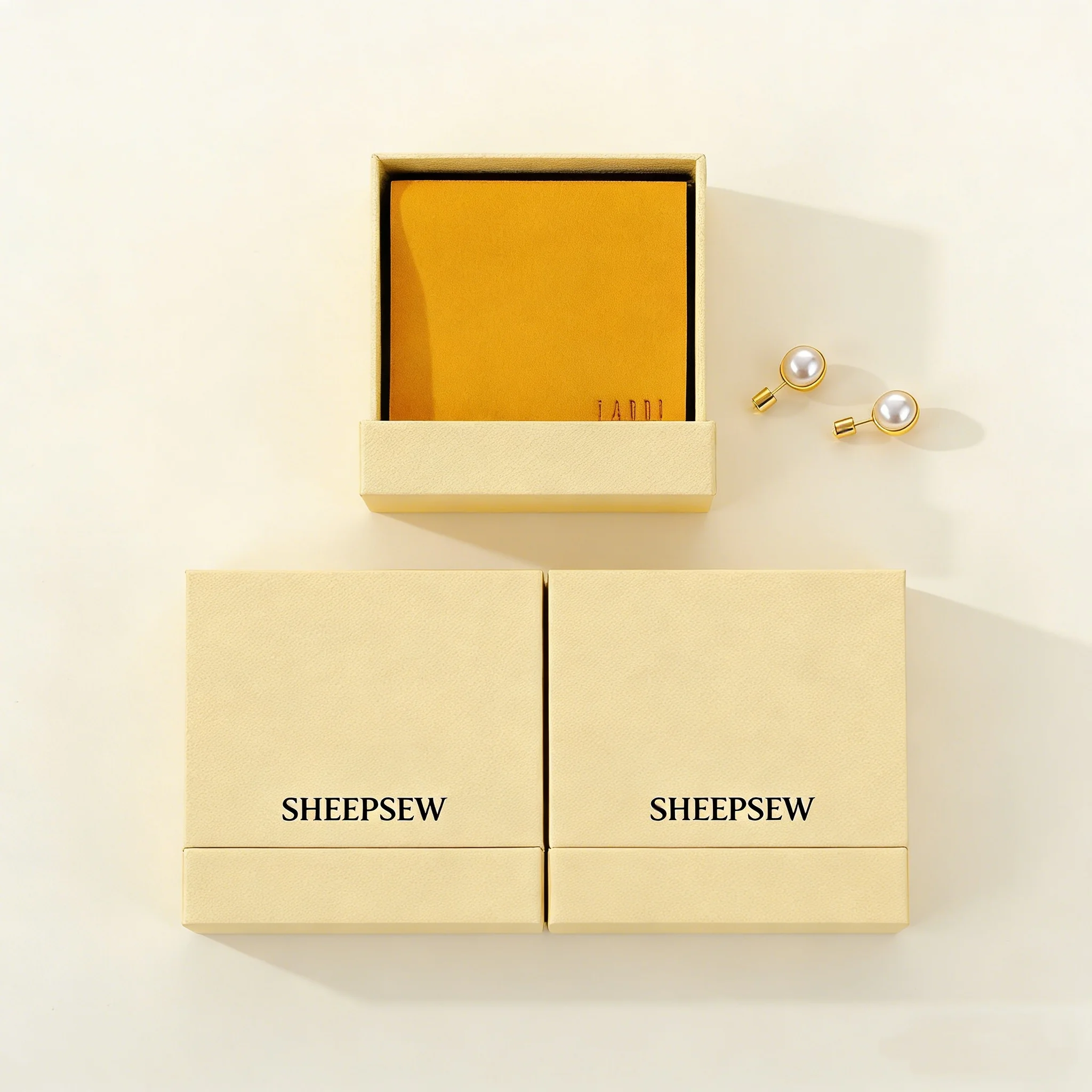 

Бежевая картонная подарочная коробка для сережек, изготовленная на заказ, упаковка для ювелирных изделий