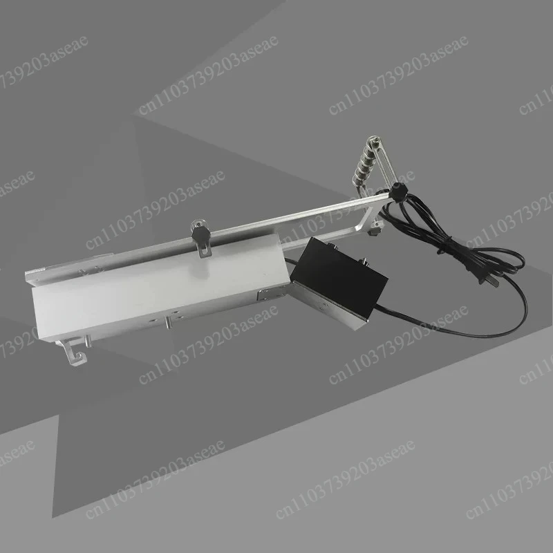 5 Tube Vibration Feeder Tubular SMT Placement Machine Width 150MM Adjustable Amplitude For Different Specifications Of Materials