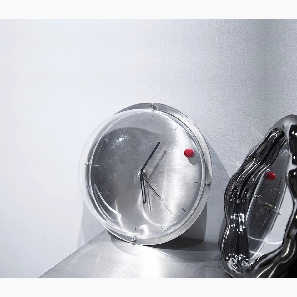 ساعة حائط فضائية جديدة إبداعية كلاسيكية عصرية لمشاهير الإنترنت غرفة معيشة صامتة ساعة منبه بسيطة أيدي شمالية