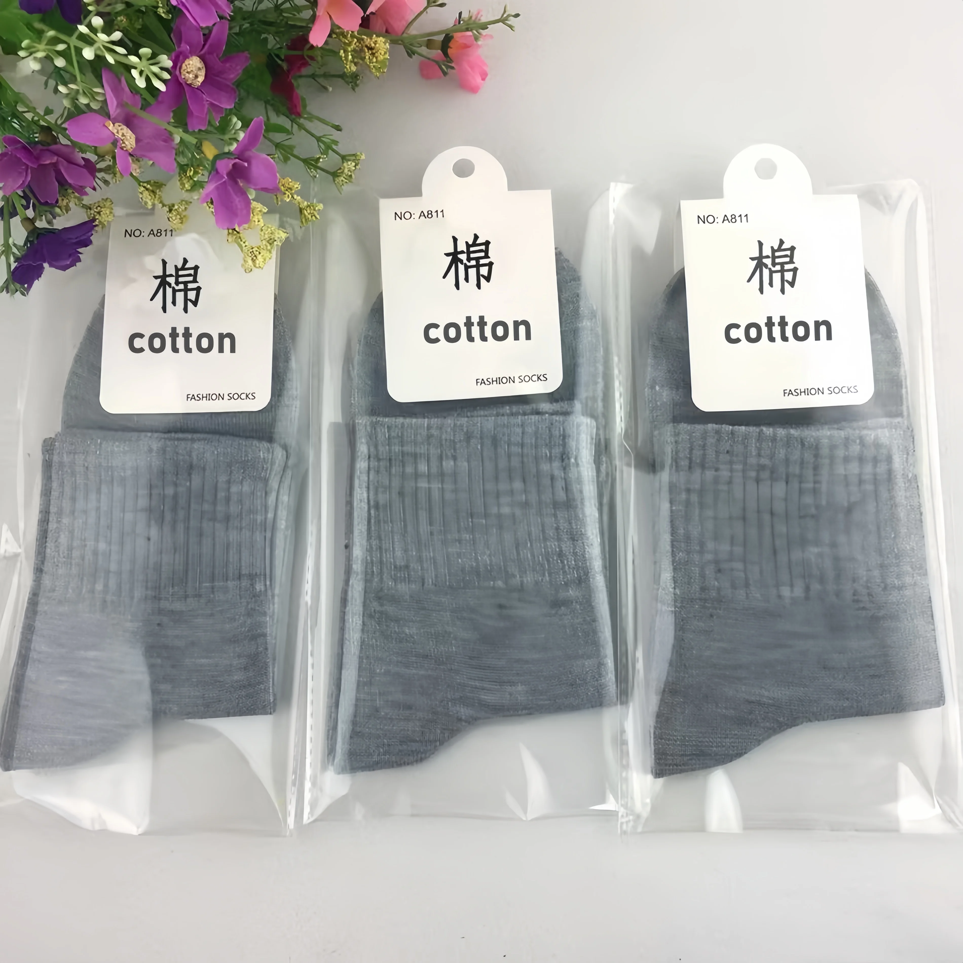 Unisex Mid-Calf Socks in Black White Grey - Four-Season Casual Sports Business Socks for Men And Women