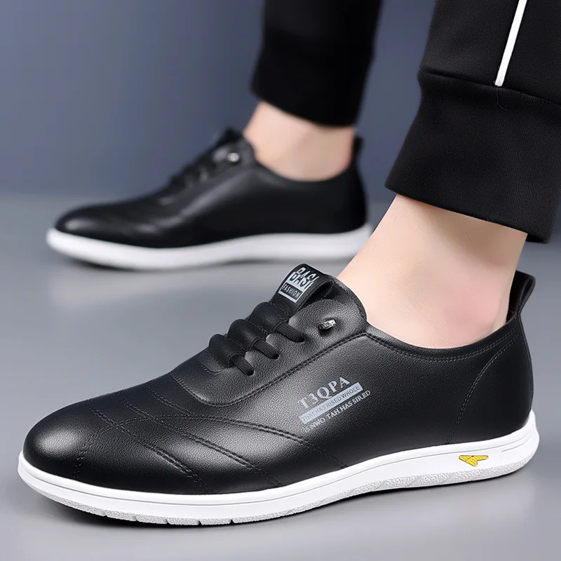 Men's Dress Shoes 2026 Casual Shoes for Men's Breathable Little White Shoes Soft Sole Soft Face Wear Resistant Sports Shoes
