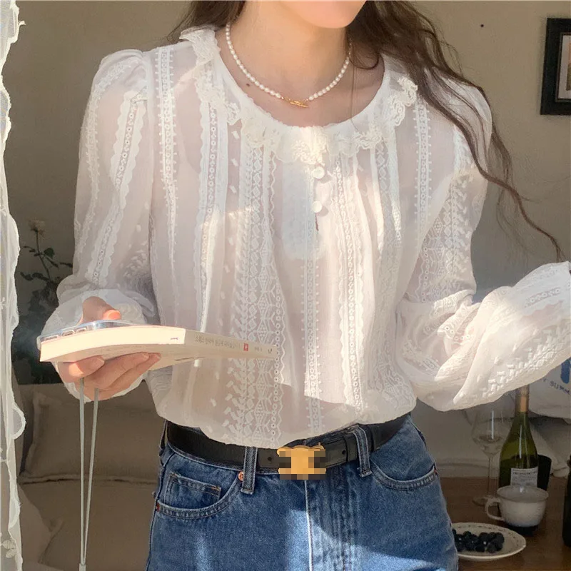 

Chic Early Spring Long Sve Lace round Ne Women's irt Unique Patchwork Sweet Bordered Wooden Ear Design Korean Sle