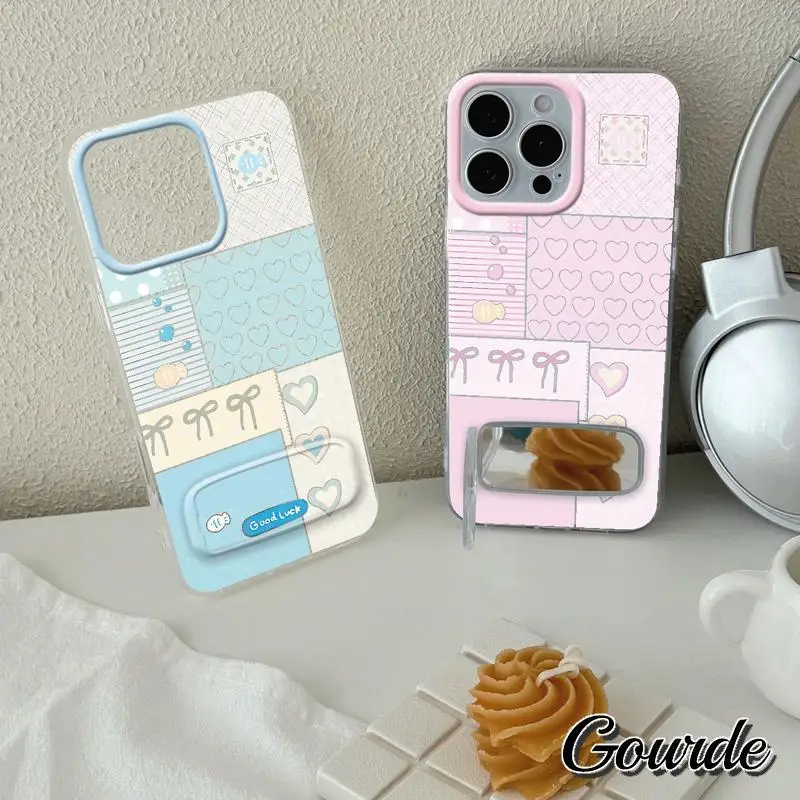 

Gourde Ins Cream grid Love Heart with Mirror Holder Phone Case For iPhone 16 15 14 Plus 13 12 17 11 Pro Max Folding Bracket Cove
