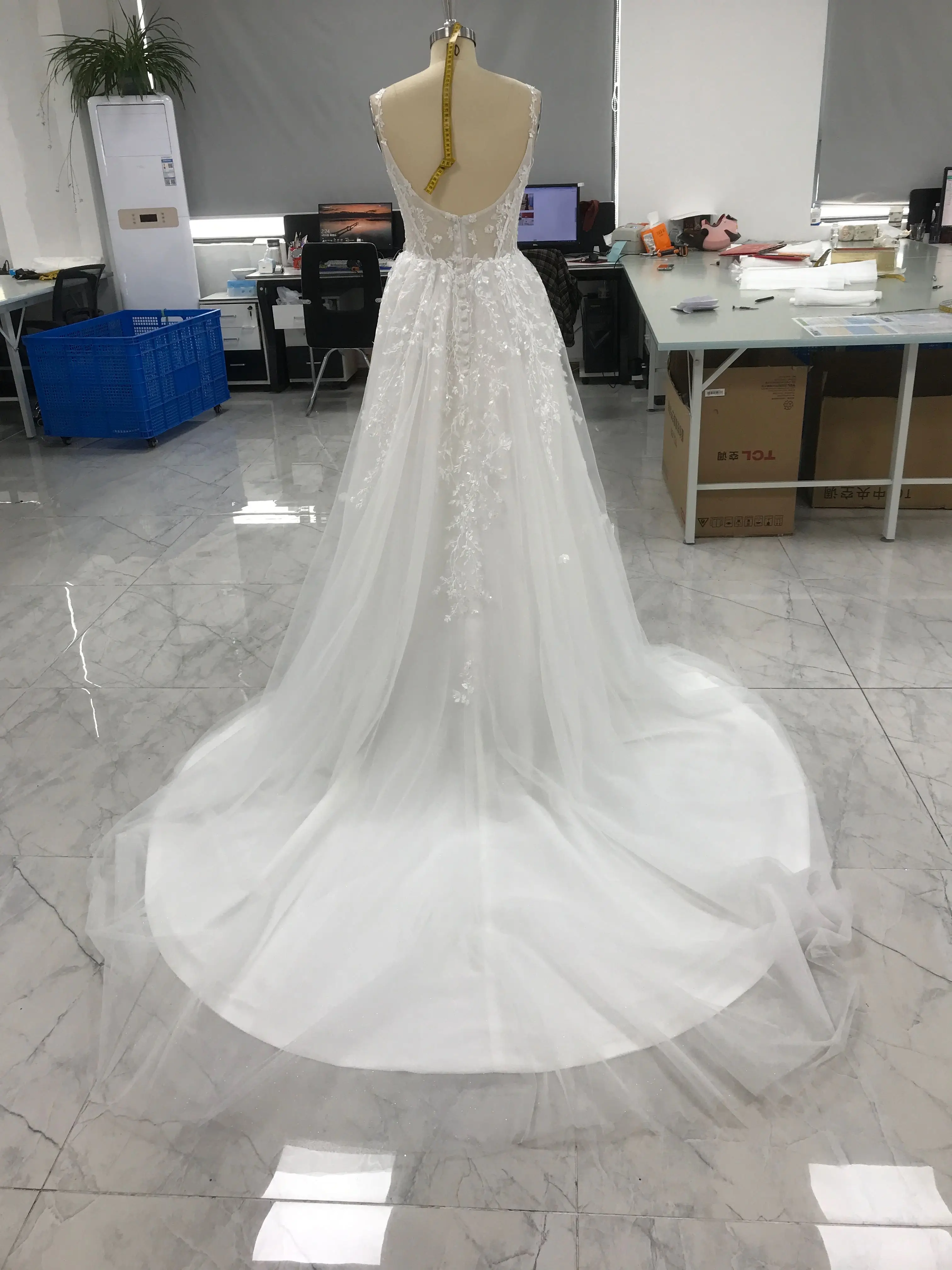 Temperamento personalizado tul A-Line tirantes espagueti apliques vestido de noche Sexy sin mangas sin tirantes vestidos para ocasiones a medida