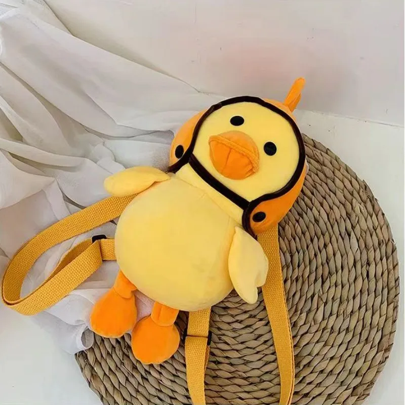 30cm kleine gelbe Ente Plüsch Rucksack Kawaii Tier Ente mit Helm Stofftier niedlichen weichen Schult asche Jungen Mädchen Geschenke