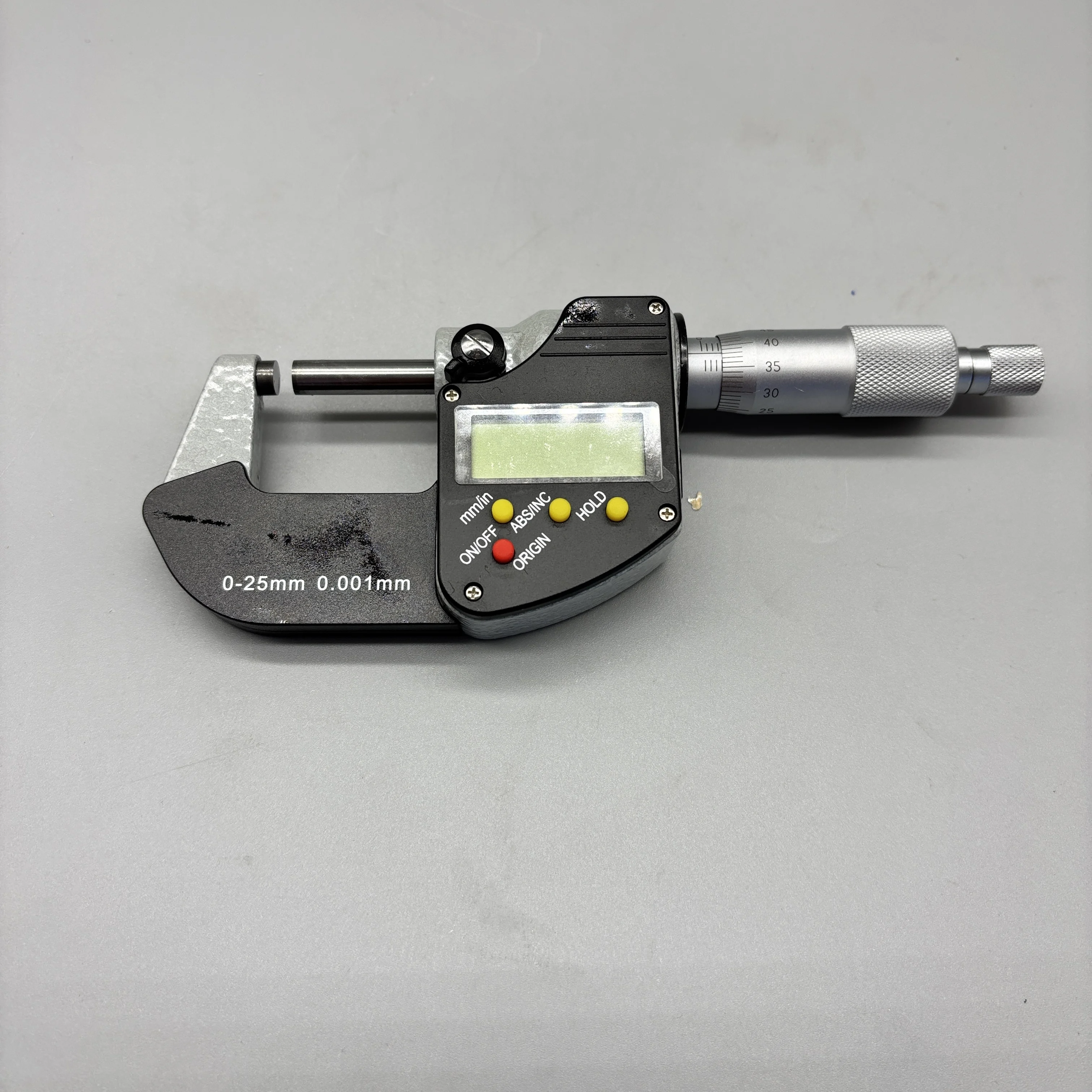 

Высококачественный цифровой микрометр IP65, водонепроницаемый, 0-25 мм, для наружного применения