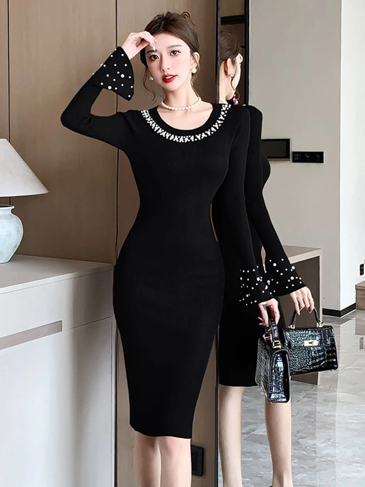 Femmes vêtements de rue pull décontracté tricoté Simple rouge perle col rond maigre moulante robe courte élégante dame robes de noël