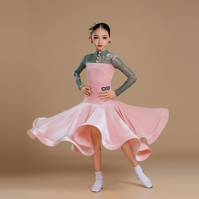 Stroje taneczne dla dziewczynki, nowoczesne, do tańca towarzyskiego, walca, stroje do ćwiczeń, stroje na występy i konkursy.