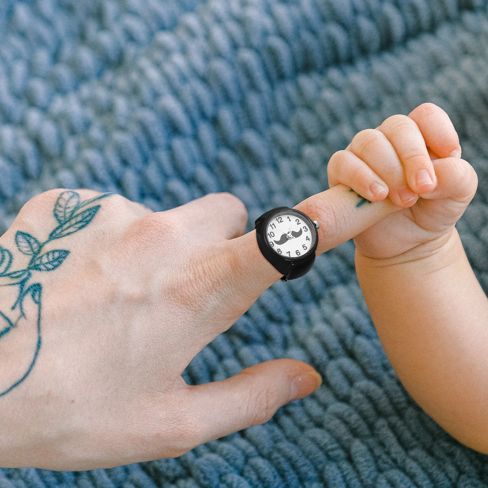 

Digital Decorative Finger Round Ring Watch For Women Elastic Fashion Casual Finger Watch Glitter Ring Decor