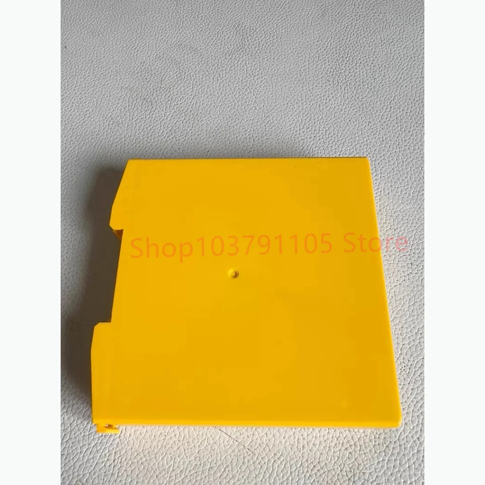 Perfect test Stable performance 24VDC 3n/o 1n/c output 710001 PNOZ c1