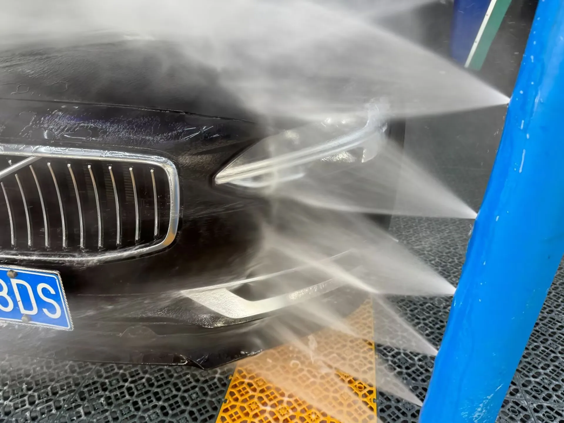 Máquina automática sin contacto para equipos de lavado de autos