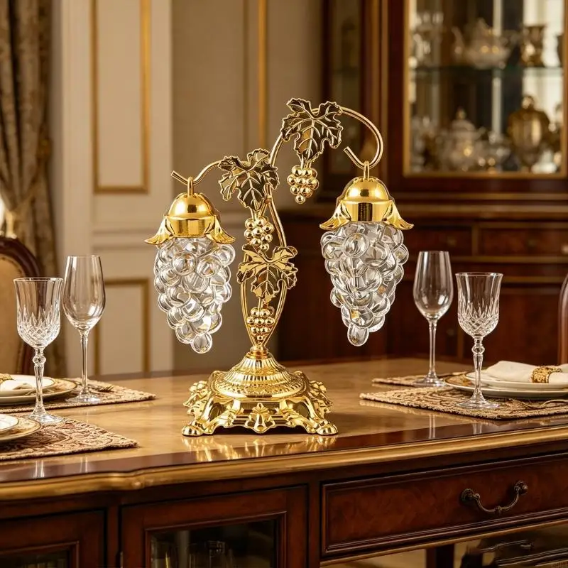 prato-doces-com-base-metalica-artesanal-para-decoracao-jantar