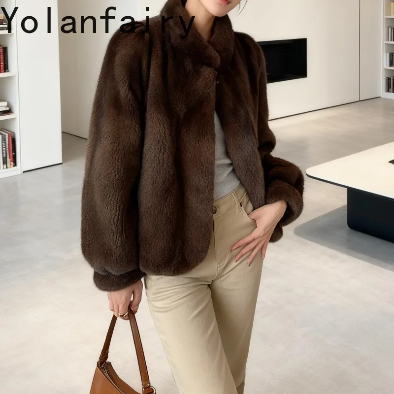 YOLANFAIRY معاطف فرو حقيقي من المينك بالكامل للنساء معطف شتوي بياقة ثابتة قصير معطف فرو طبيعي معاطف نسائية أنيقة ودافئة من الفرو