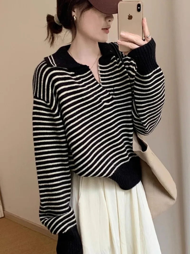 Pullover Sweater Female 2023 Korean Women Autumn Academy Sweater Loose and Slim Versatile Striped Top Long Sleeve Knit Sweater