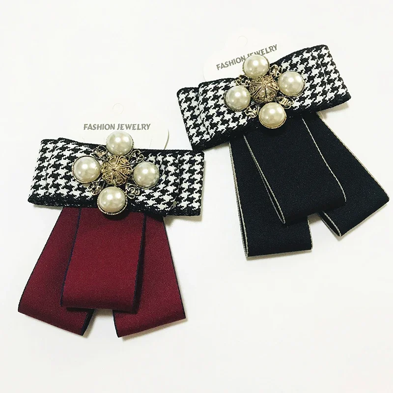 

Women's Bow Tie Brooches Retro British Korean Girls College Style Shirt Collar Flower Handmade Ribbon Pearl Crystal Bow-tie Pins