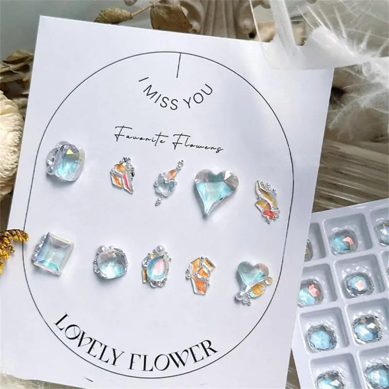 Décoration des ongles scintillante sur le thème de l'océan unique, fournitures d'art des ongles, beauté, tendance influencée, décoration en biscuits