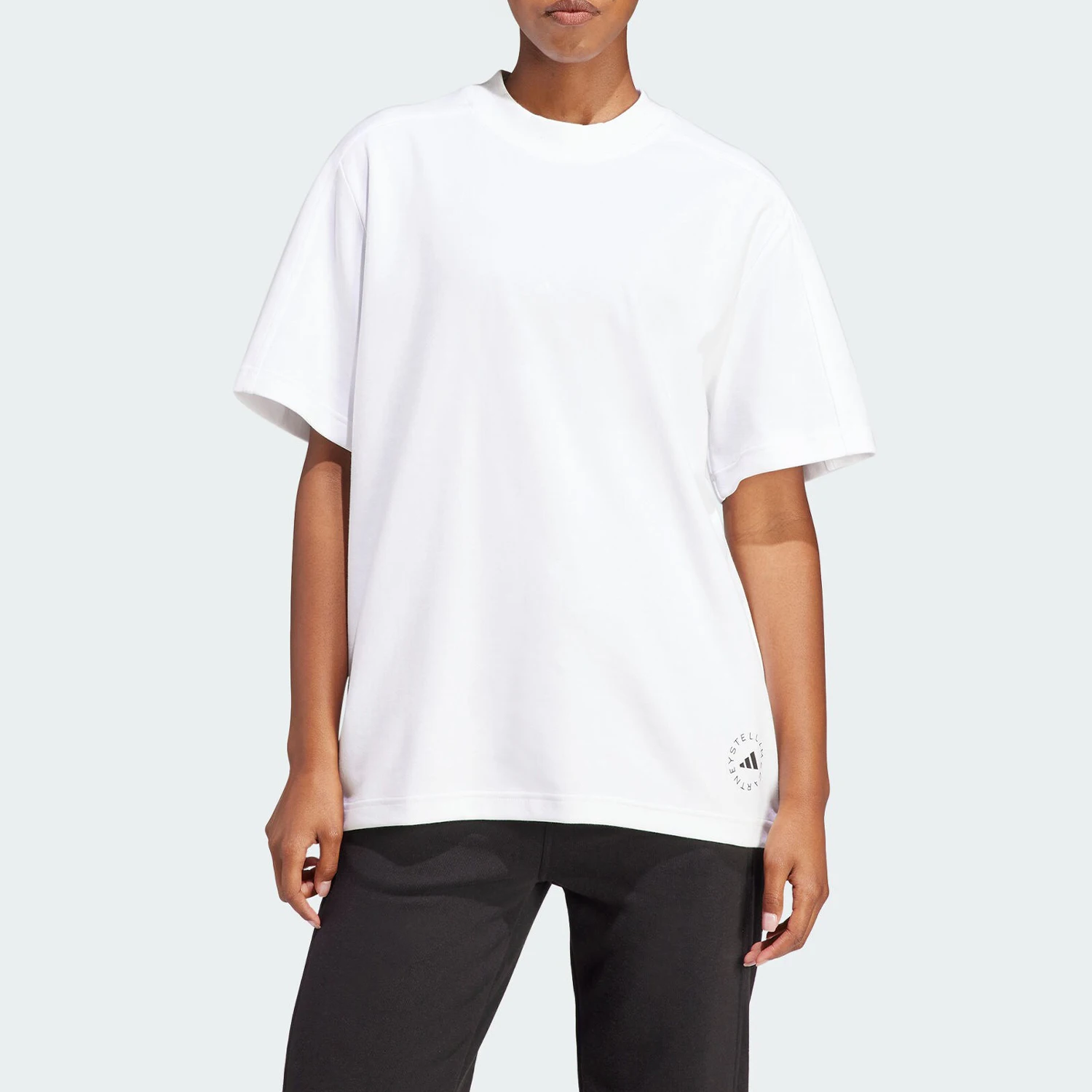 

Adidas Genuine LOGO TEE Women's Loose Fit Short Sleeve T-Shirt IB6855