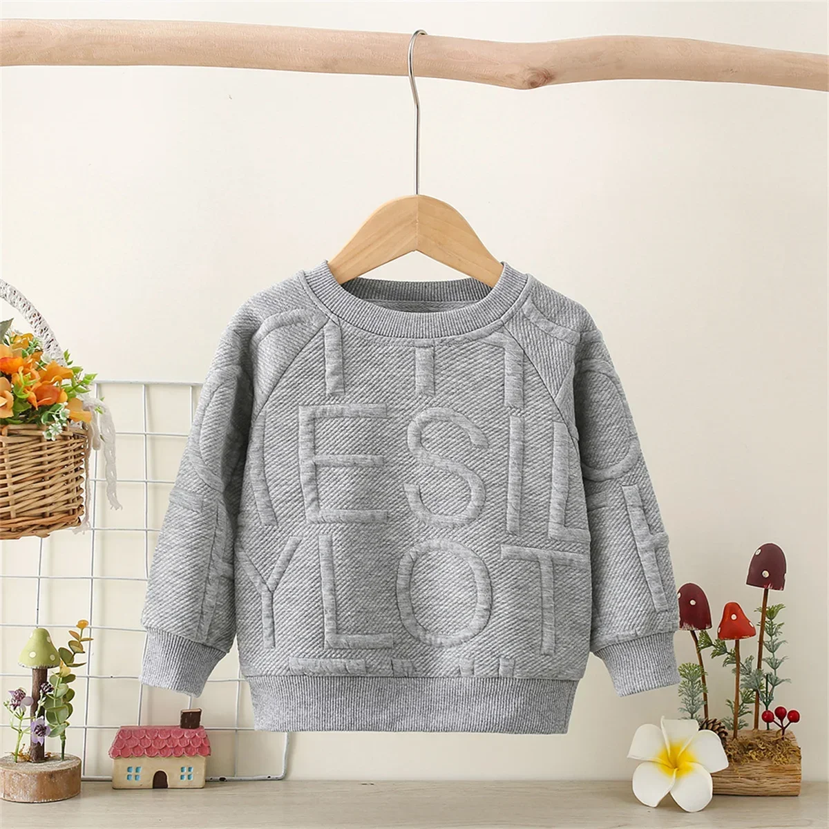 

Autumn and Winter New Boys Hoodie Solid Color Shirt Round Neck Letter Pattern Long Sleeve T-shirt White Belt Children's Wear