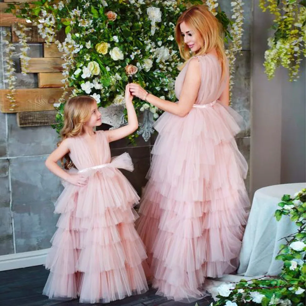 

Beauty Flower Girl Dresses For Wedding Party One Shoulder Ruffles Tulle Princess Prom Mom Dresses Child Birthday Evening Gowns