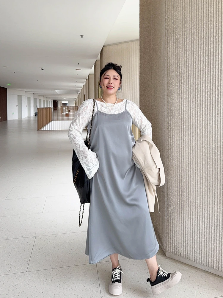 

Платье VOGANA, атласное, А-силуэт, миди, глянцевое, с эффектом стройности, с завышенной талией, в корейском стиле, для офиса и отдыха