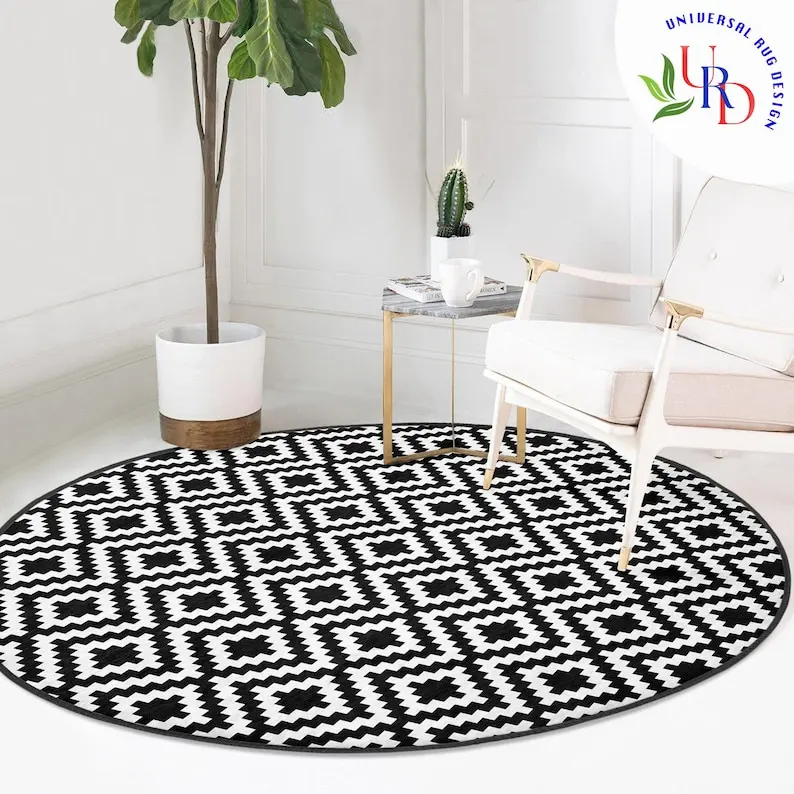 Monochromatic Elegance - Black & White Geometric Circle Rug, Non-Slip Round Carpet Mat for Versatile Home Use