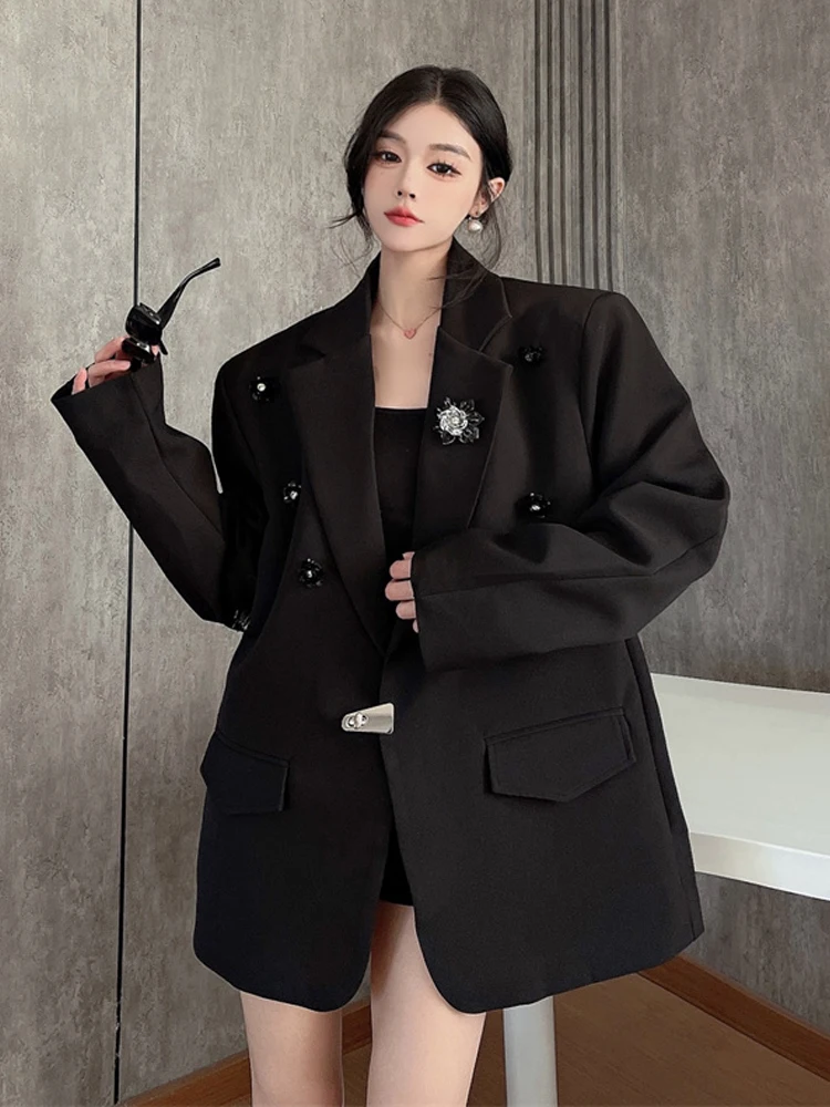 Französischer Stil Damen-Blazer mit Perlen-Schulterpolster, Übergröße, 2025, Frühling und Herbst, schwarz, gekerbter Kragen, Anzugjacke, elegant, INKEO 5O045