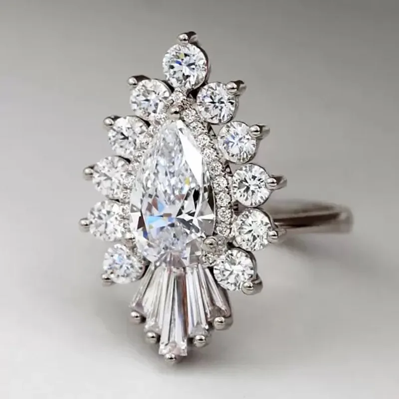 European and American Palace Style Snowflake Temperament Ring, Women's Water Droplet High-end Wedding Sparkling Jewelry