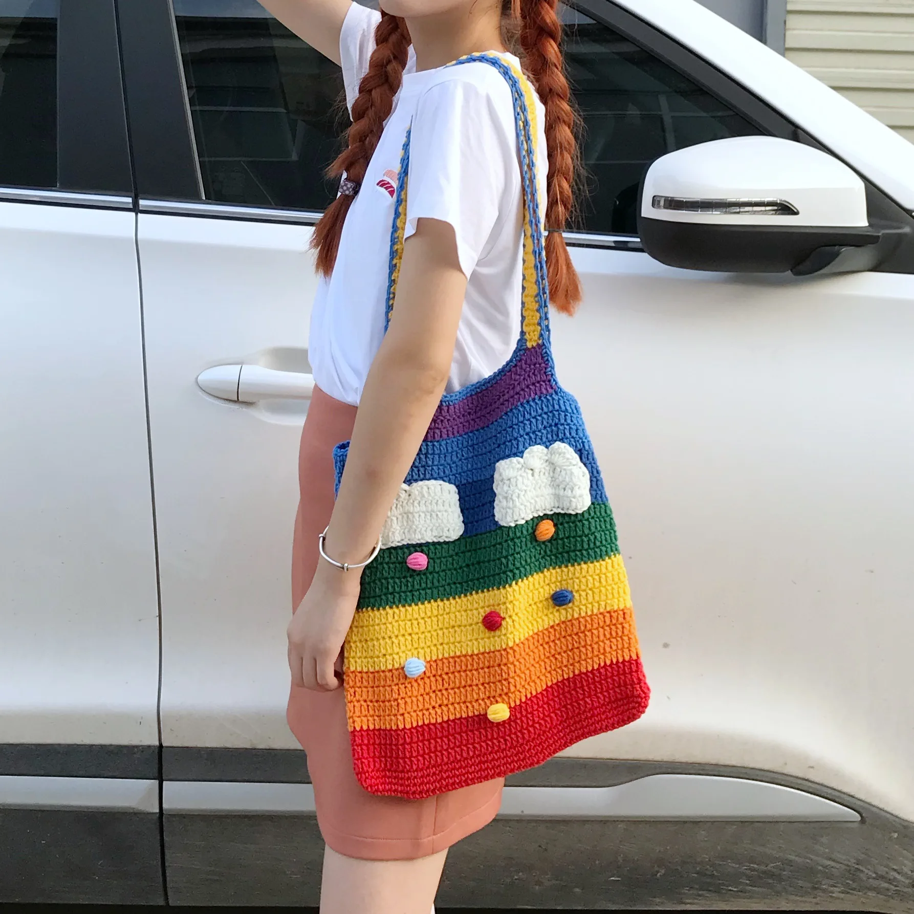 Creative Handmade Wool Crocheted One-shoulder Women's Rainbow Messenger Bag