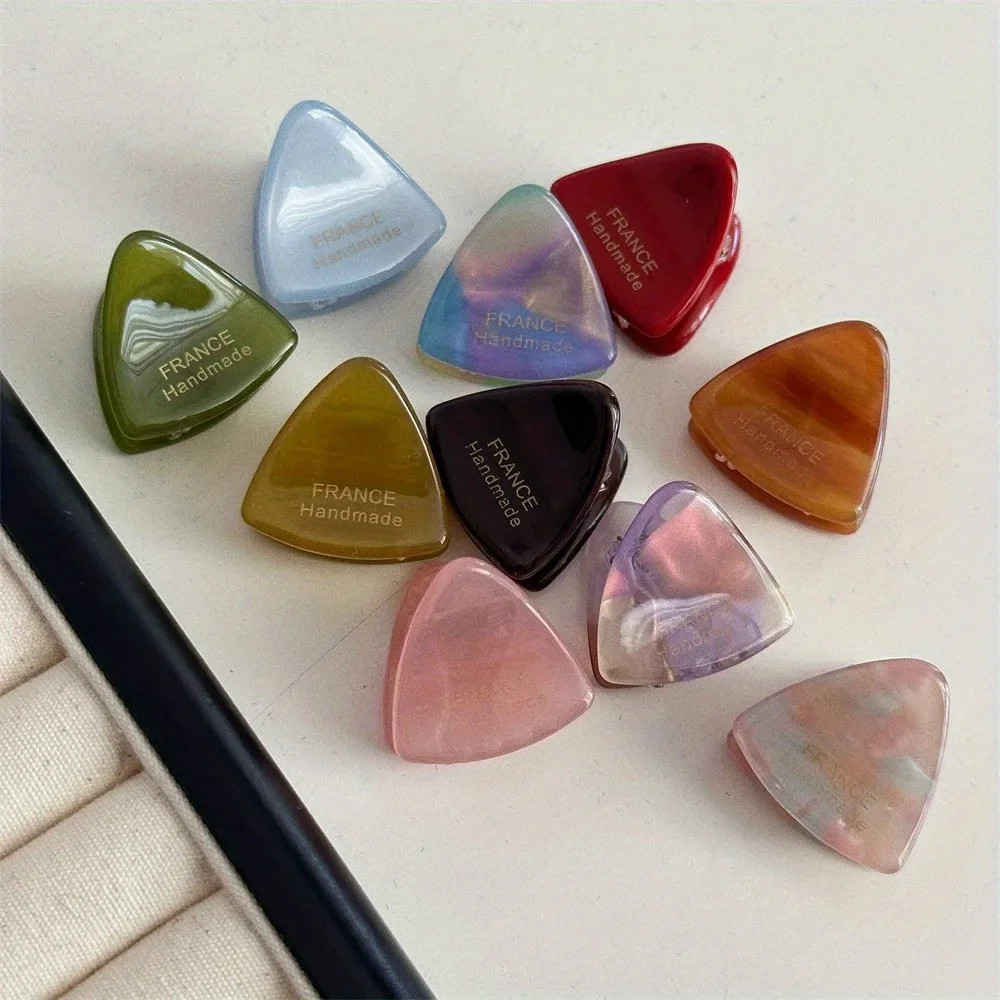 New Woman Mini Solid Cute Small Triangle Acetate Barrettes Trendy Versatile Hair Claws Girls Hair Accessories Hairgrip Ornaments