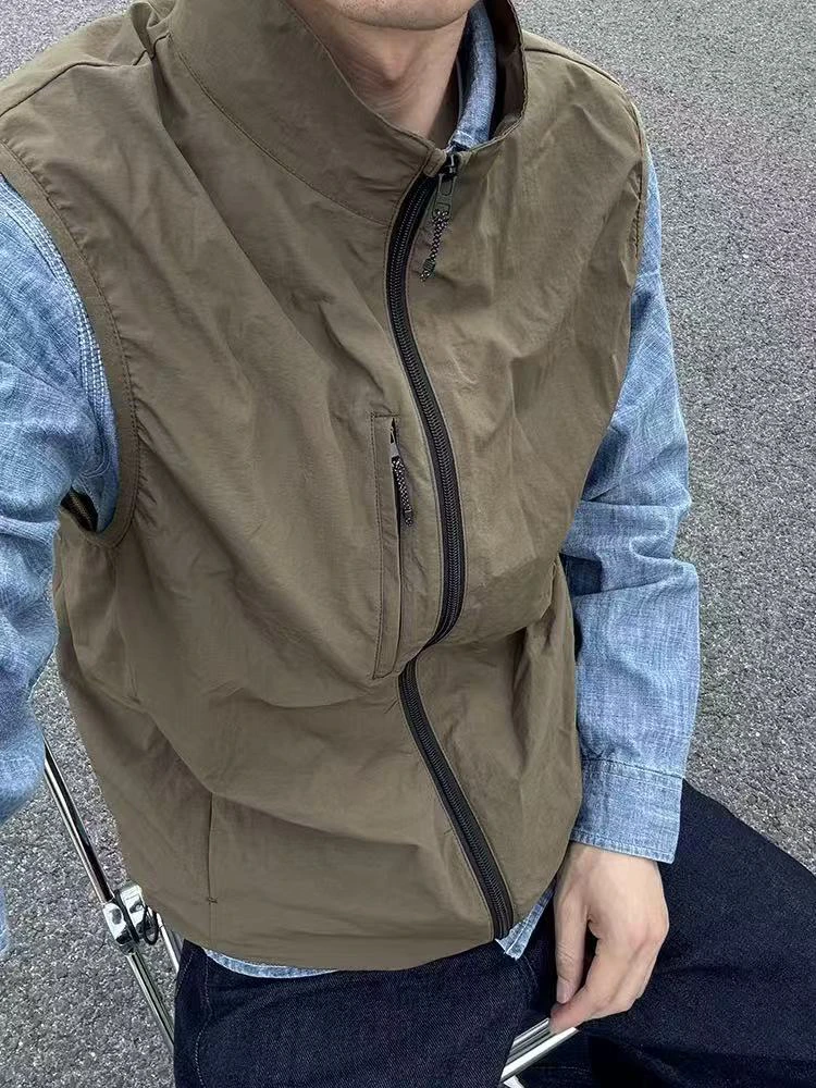 

Lightweight Summer een Outer Vest Men's Outdoor Waterproof Cool oulder Jaet Long Sve Zipper Closure Color