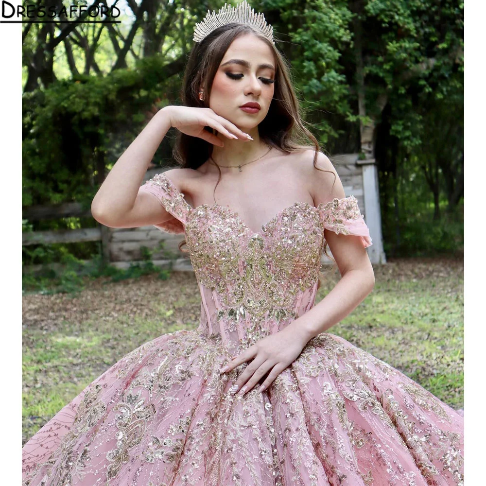 

Blush Pink Quinceanera Dress Ball Gown 2024 Floral Lace Appliques Beading Sweet 16 15 Dress Vestidos De