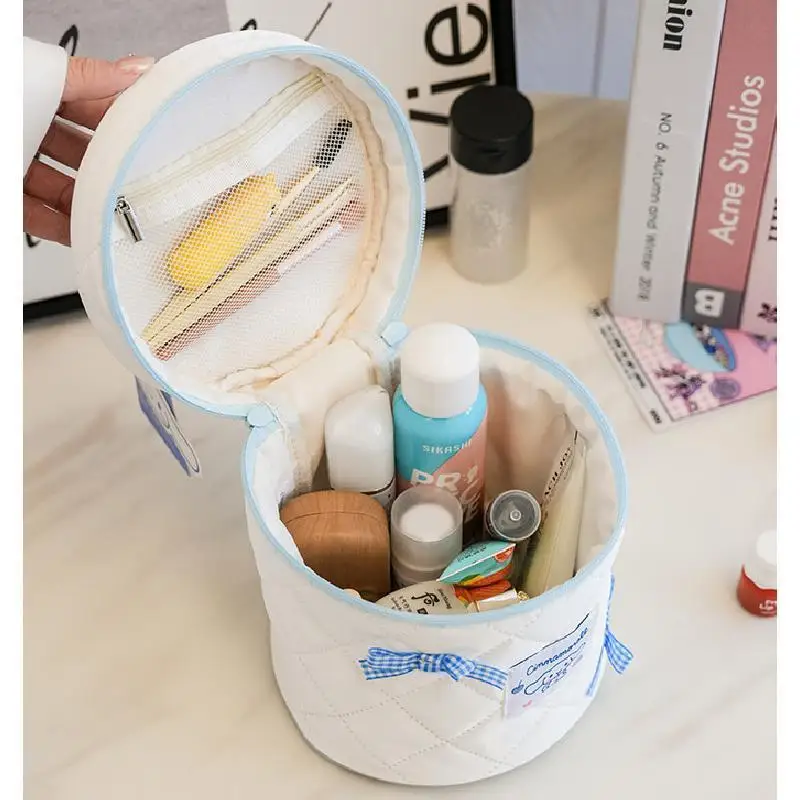 

Мини-милая косметичка Hello Kitty Kuromi Cinnamoroll My Melody с бантом, простая портативная стеганая сумка для хранения, модный подарок с героями мультфильмов