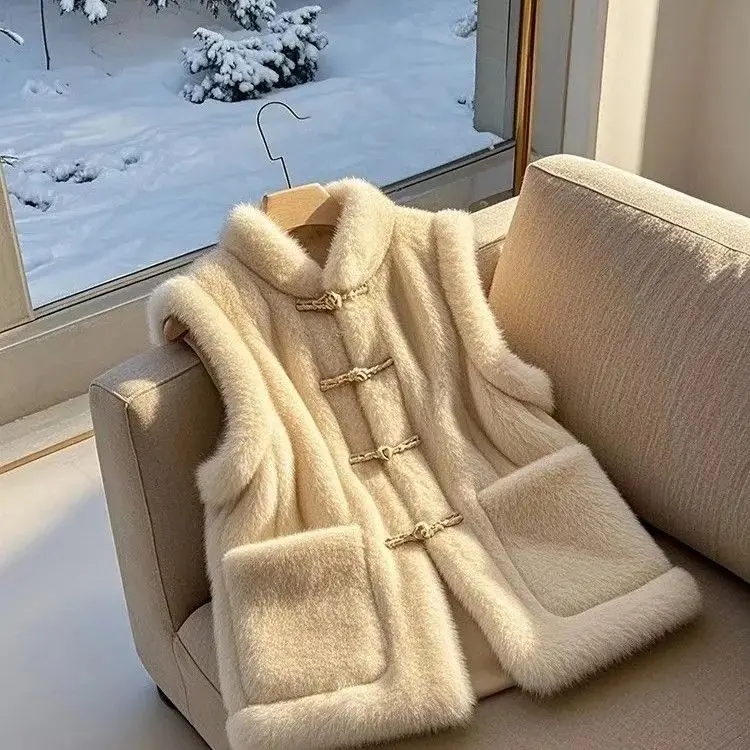 

Winter Solid Faux Fur Vests Top Women Fashion Round Neck Fluffy Tank Tops Thicken Female Elegant Sleeveless Jackets Coats TS741