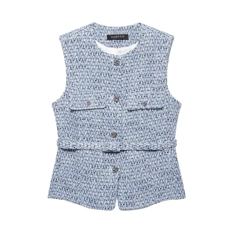Autumn and Winter New Fashion Slim-fitting Round Neck Sleeveless Belt with Beaded Buttons and Textured Vest Vest