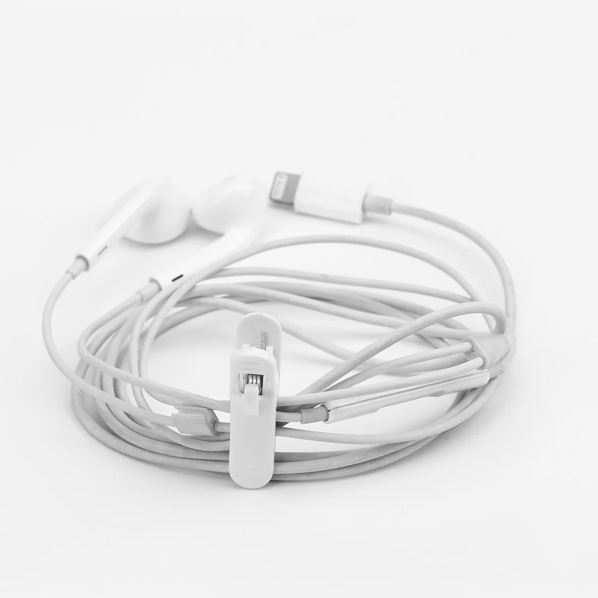 

100Pcs Fashion Color Earphone Cable Clip Alligator Clamp Durable Organizer for Headset Wire Management White Alligator Clamp