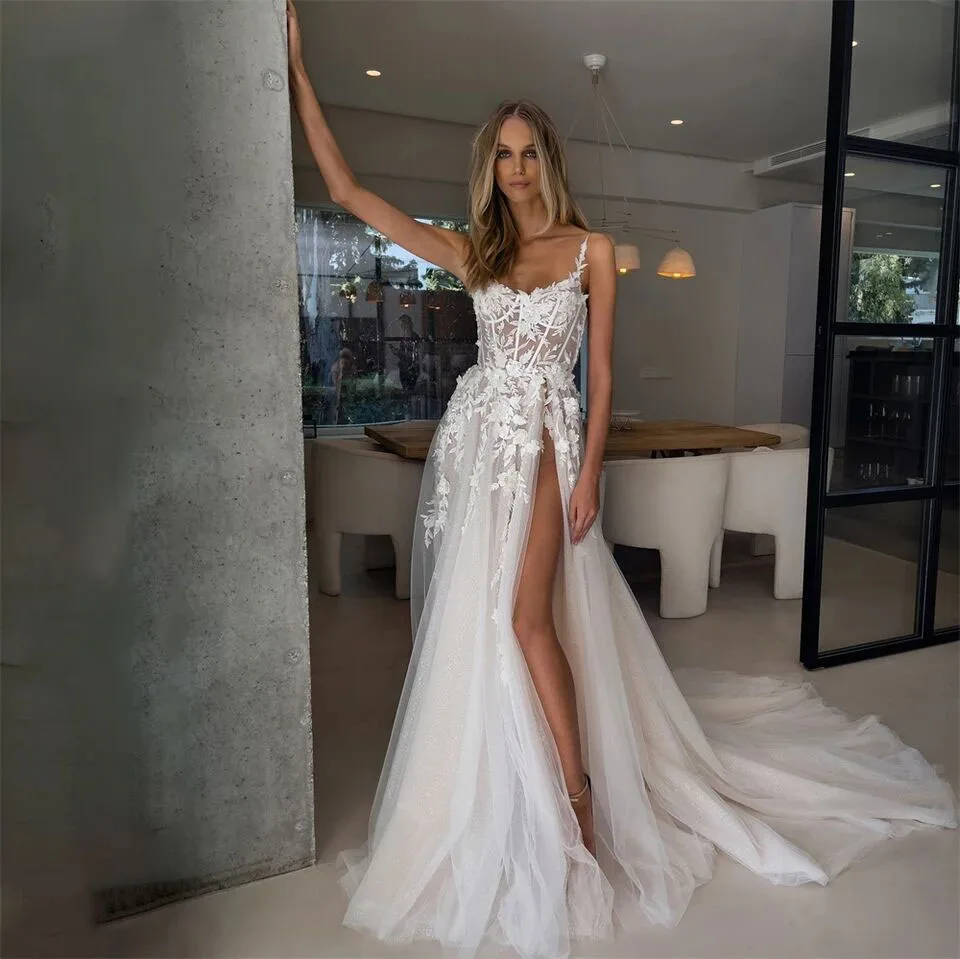 Boho Wedding Dresses Lace 3D Flowers Beach Italian Strap Applique Bridal Dress 2024 Sexy Side Split Bride Wedding Gowns