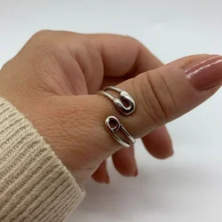 Chic Silvery Safety Pin Thumb Ring - Adjustable Paperclip Design, Perfect Gift Minimalist Style, Copper Material