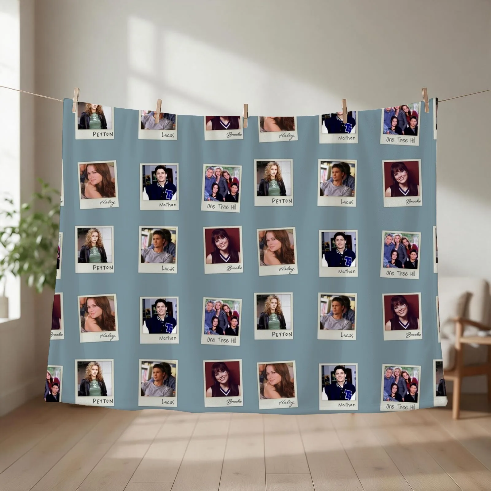One Tree Hill Polaroids Pack of 6 Throw Blanket couch cozy soft plush fuzzy picnic outdoor blanket